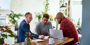 How to choose a universal life insurance policy